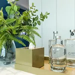 Zurin Charm Hotel